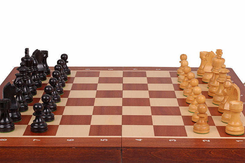 Jeu d'échecs de tournoi n° 5 Cavalier allemand