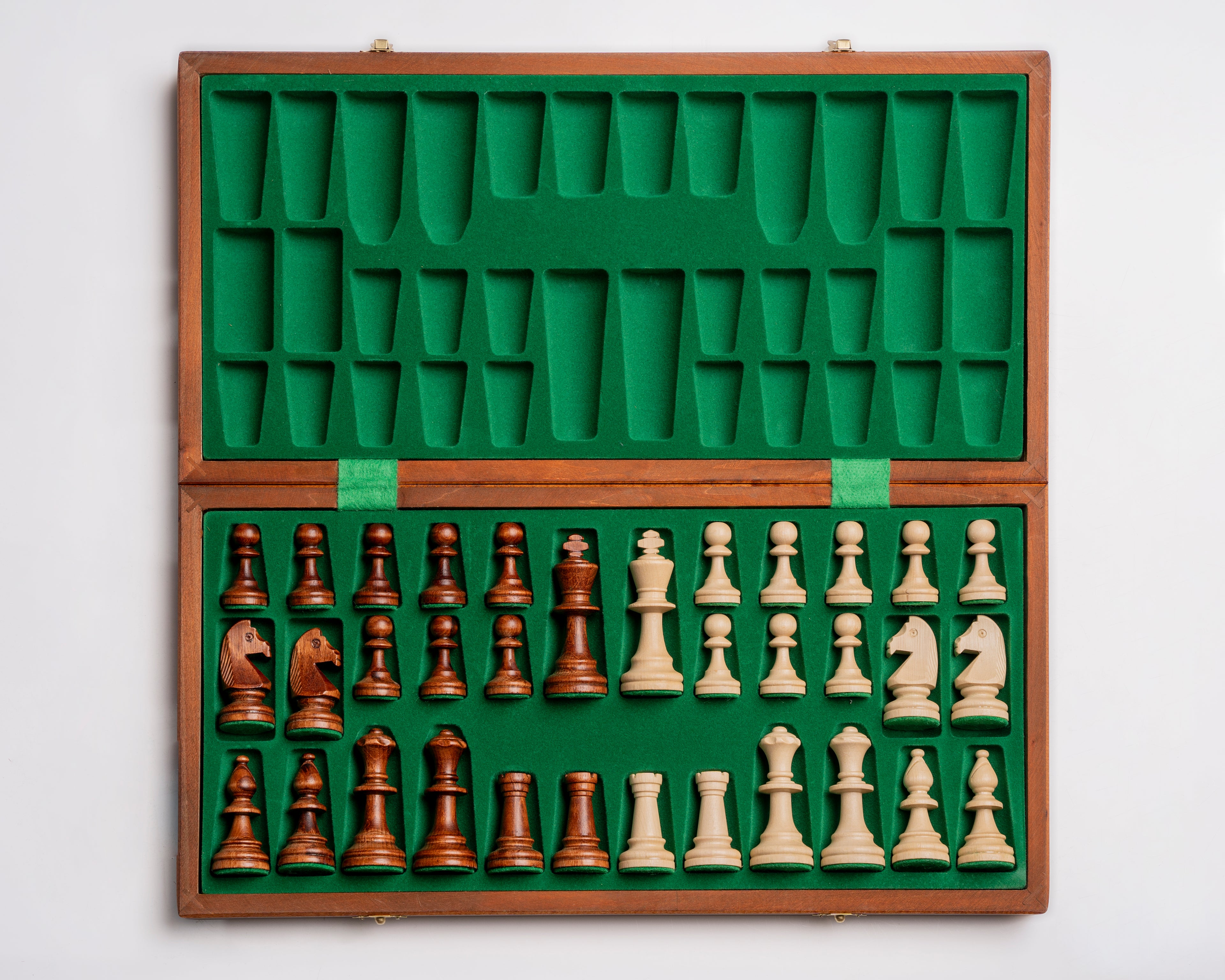 Jeu d'échecs de tournoi n° 5 avec doubles reines