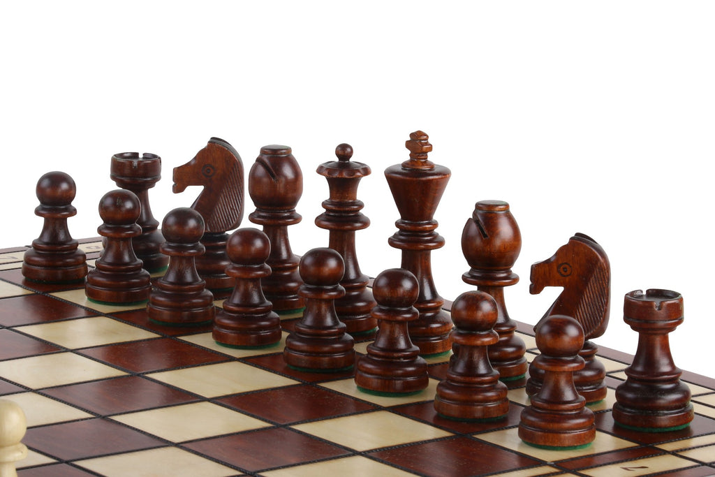 Jeu d'échecs de tournoi n° 8, plateau brûlé