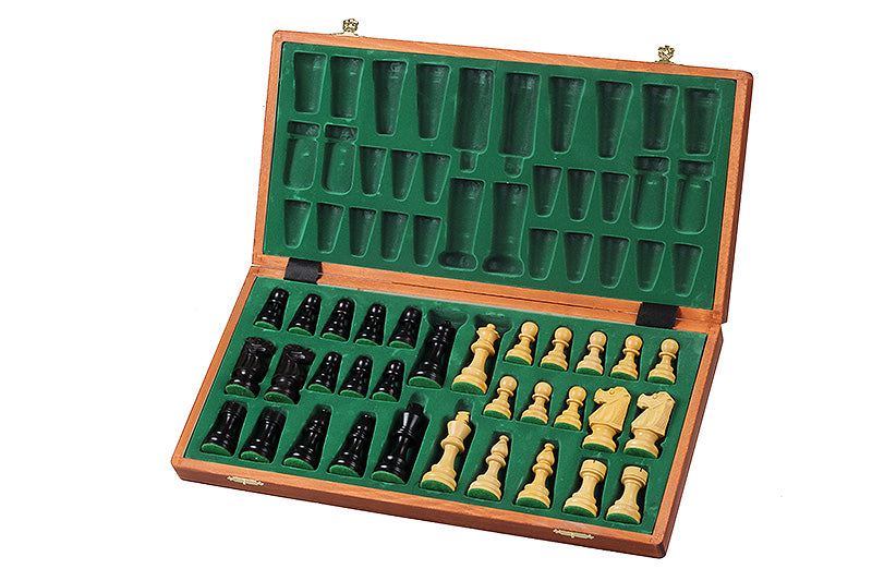 Jeu d'échecs français Staunton n° 5 en ébène